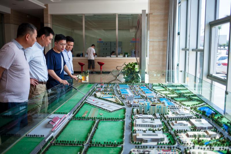 南京龙潭综合保税区一行考察晋江陆地港