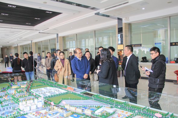 泉州市长王永礼莅临陆地港调研